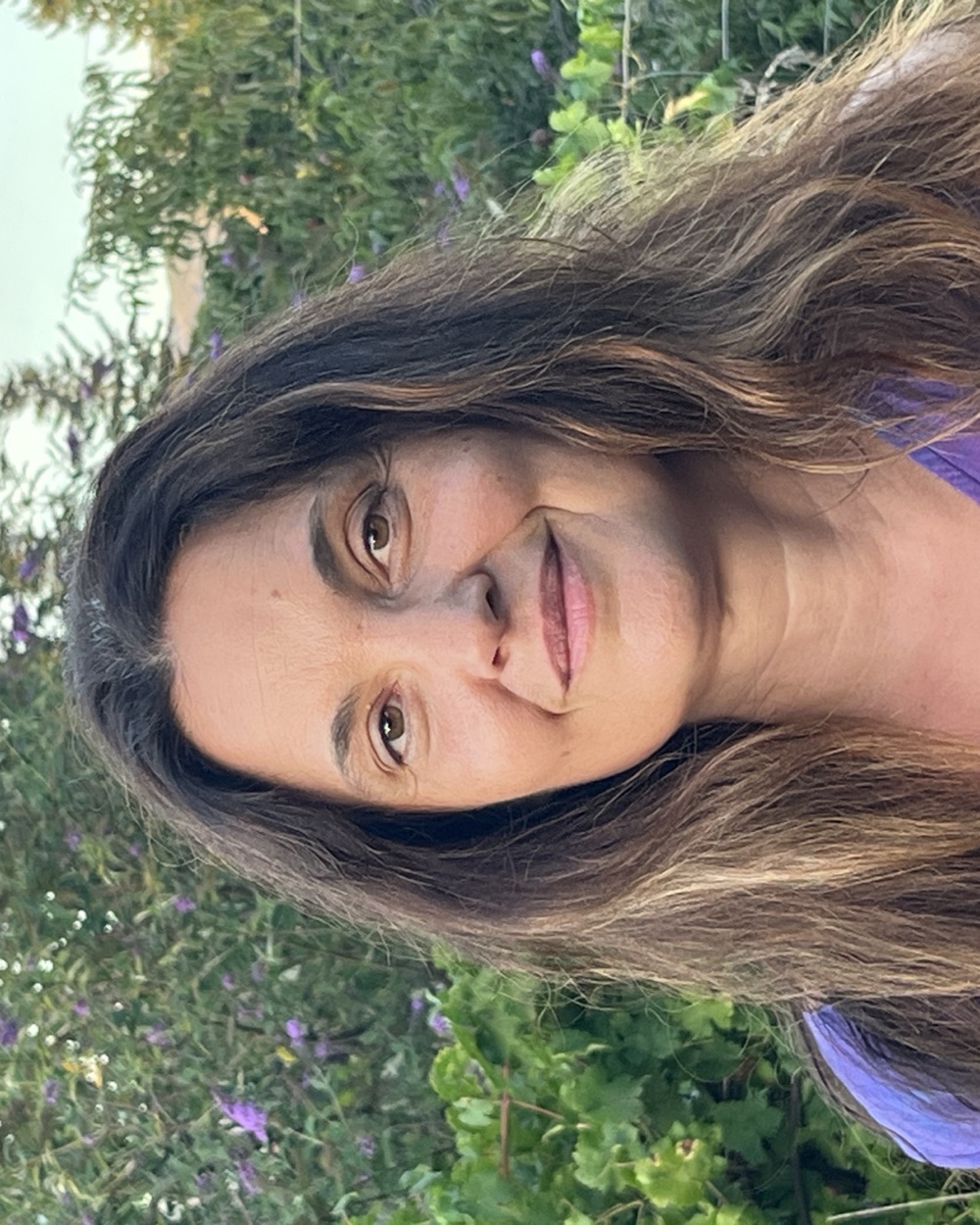 Katia, professeure de Hatha Yoga et praticienne de la méthode Feldenkrais